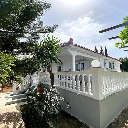 Holiday home Ouranos Cosy Ermioni