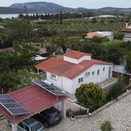 Ouranos Cosy Holiday home