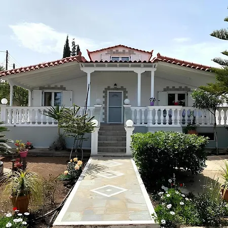 Ouranos Cosy Holiday home Ermioni