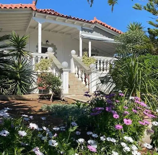 Holiday home Ouranos Cosy *